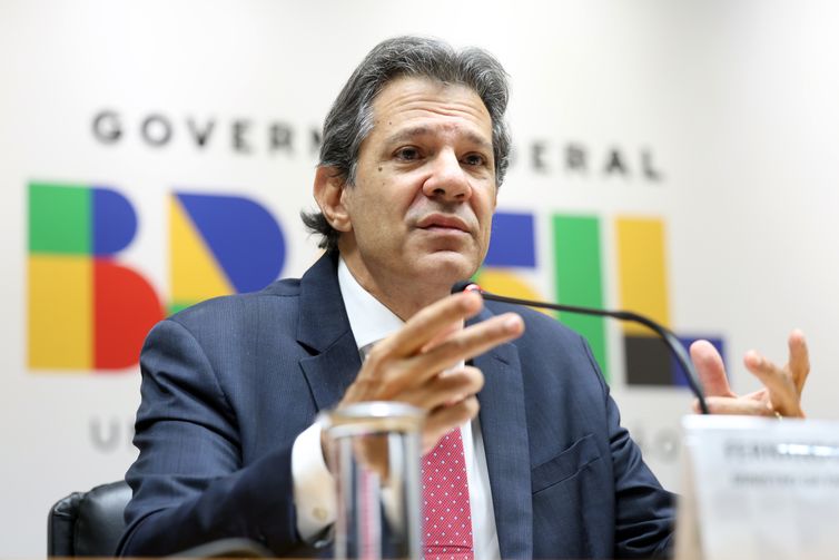 Alternativas a IOF serão encaminhadas ao Congresso na próxima semana