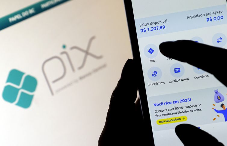 Febraban: 82% das transações bancárias no país são feitas digitalmente