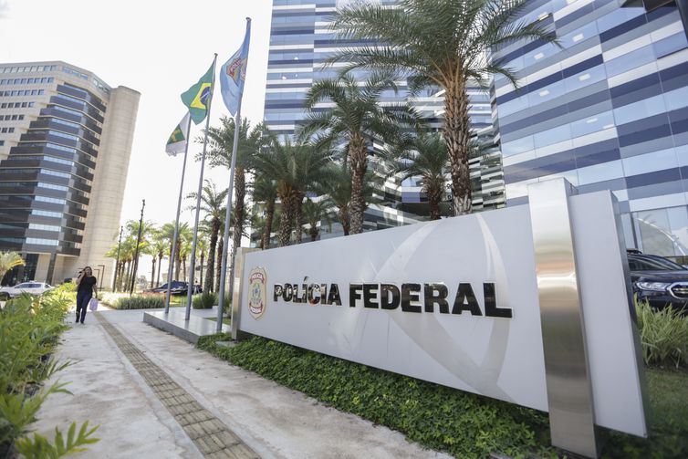 Inscrições para concurso da Polícia Federal terminam nesta terça-feira
