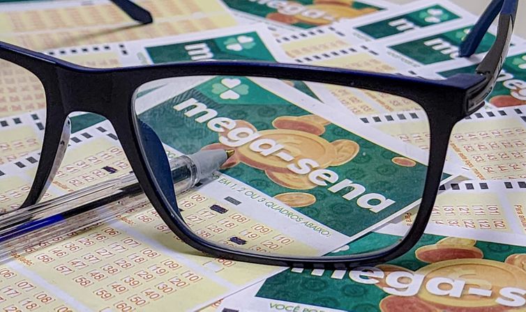 Mega-Sena sorteia nesta quinta-feira prêmio acumulado em R$ 40 milhões
