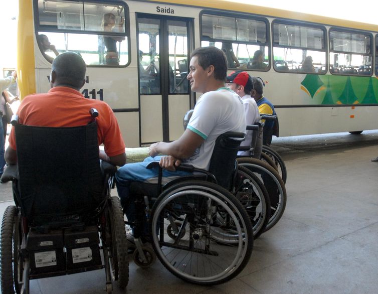 Encceja Exterior: recurso para atendimento especializado vai até sexta