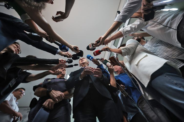 Especialistas mostram pejotização como fraude que precariza jornalismo