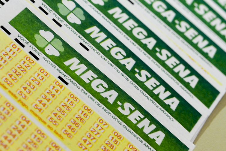 Mega-Sena sorteia neste sábado prêmio acumulado em R$ 25 milhões