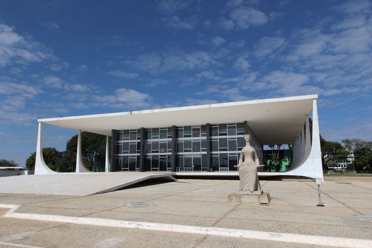 STF fará defesa de Moraes em sessão de retorno do recesso