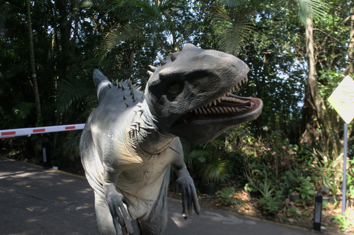 Expedição Jurássica no Rio: o “Terra dos Dinos” invade o Bondinho do Pão de Açúcar.