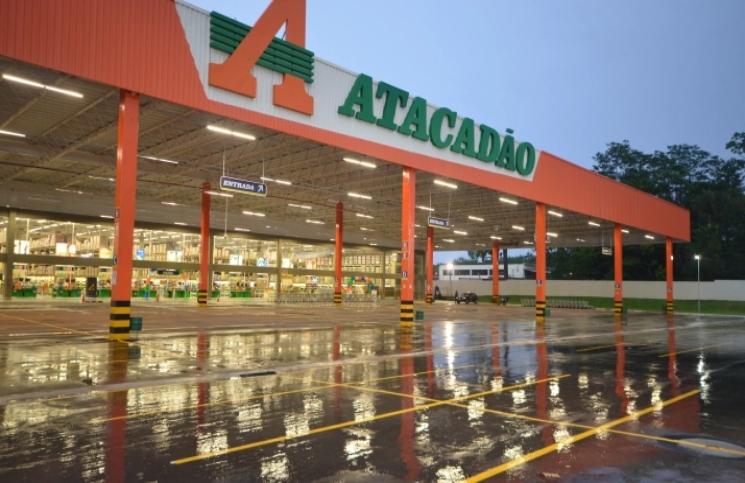 Atacadão abre 2,5 mil vagas para operador de caixa em todo o Brasil