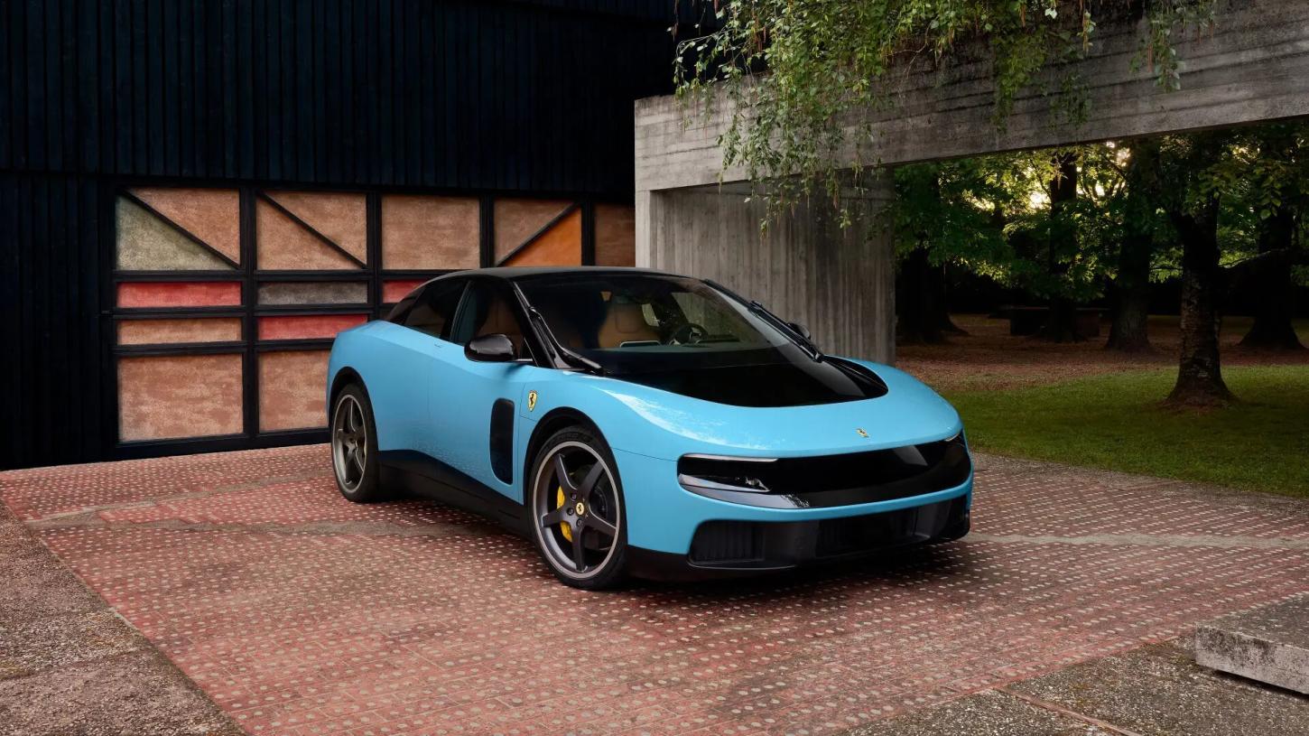 Ferrari diz que primeiro carro elétrico já acumula pedidos mesmo após críticas