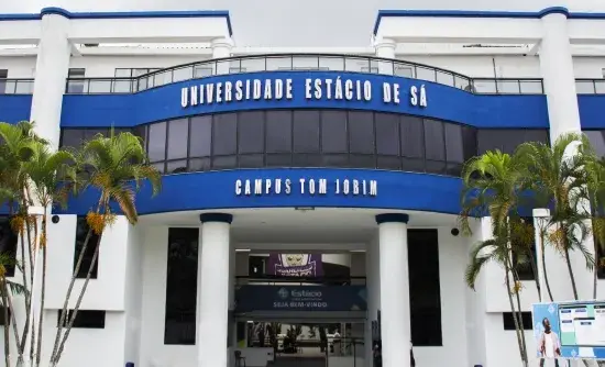 Afya e Yduqs assinam fusão e criam um dos maiores grupos de educação do Brasil.
