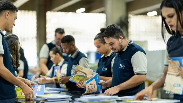 FTD Educação adquire Estuda.com e amplia atuação em tecnologia educacional.