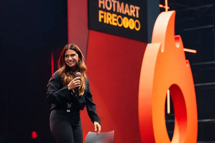 Giovanna Antonelli apostou em esmalte que era o menos vendido e transformou a cor em fenômeno de vendas